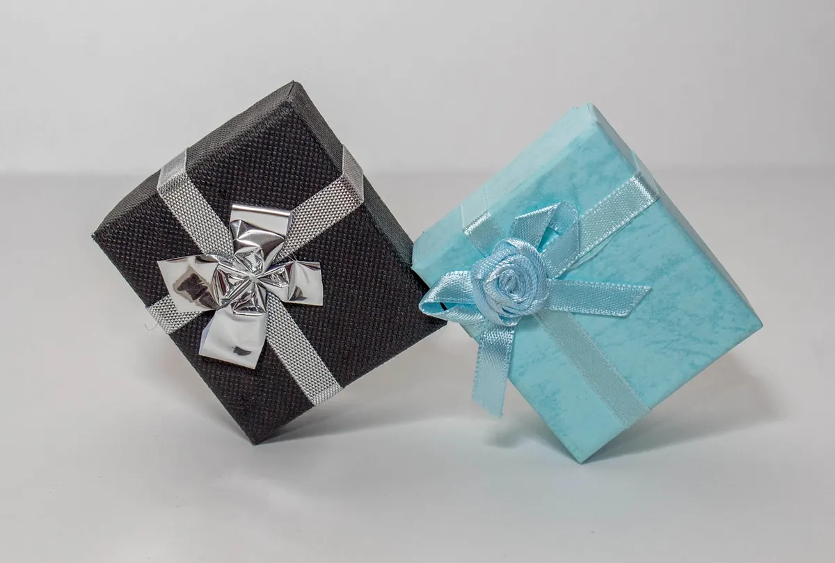 The Ultimate Gemstone Gift Checklist for Birthdays and Anniversaries